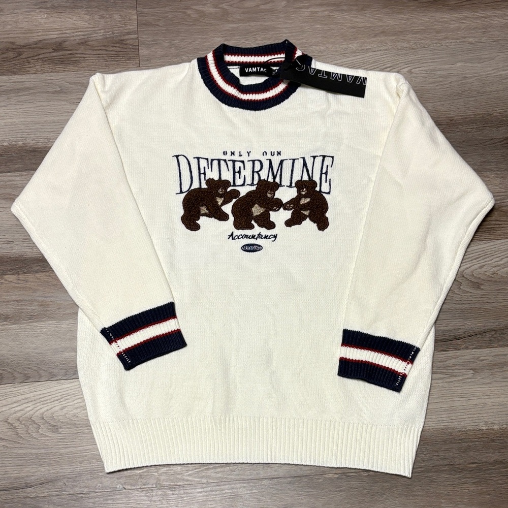 Amazon Cream Sweater with Brown Bear Design